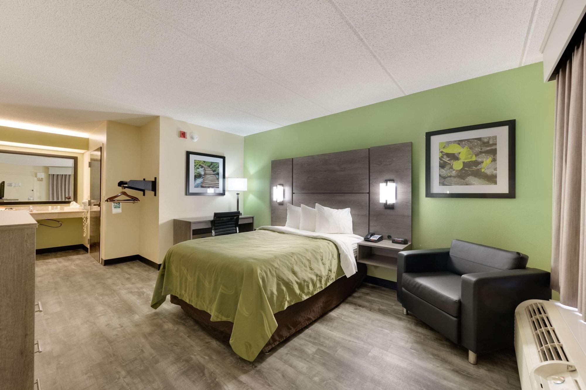 Quality Inn Airport - Southeast Irondale Exterior foto