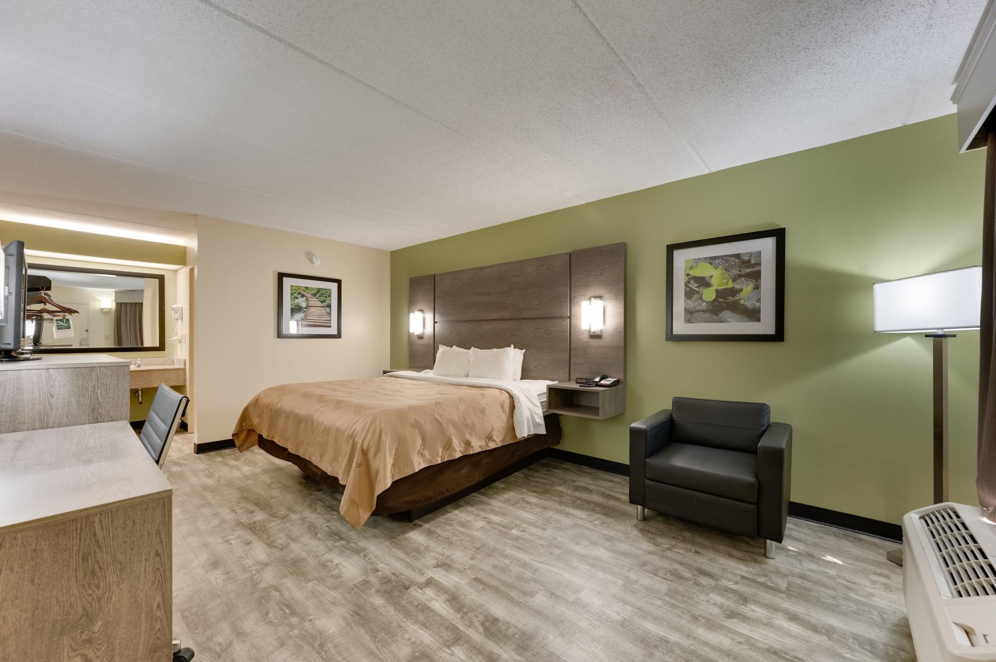 Quality Inn Airport - Southeast Irondale Exterior foto