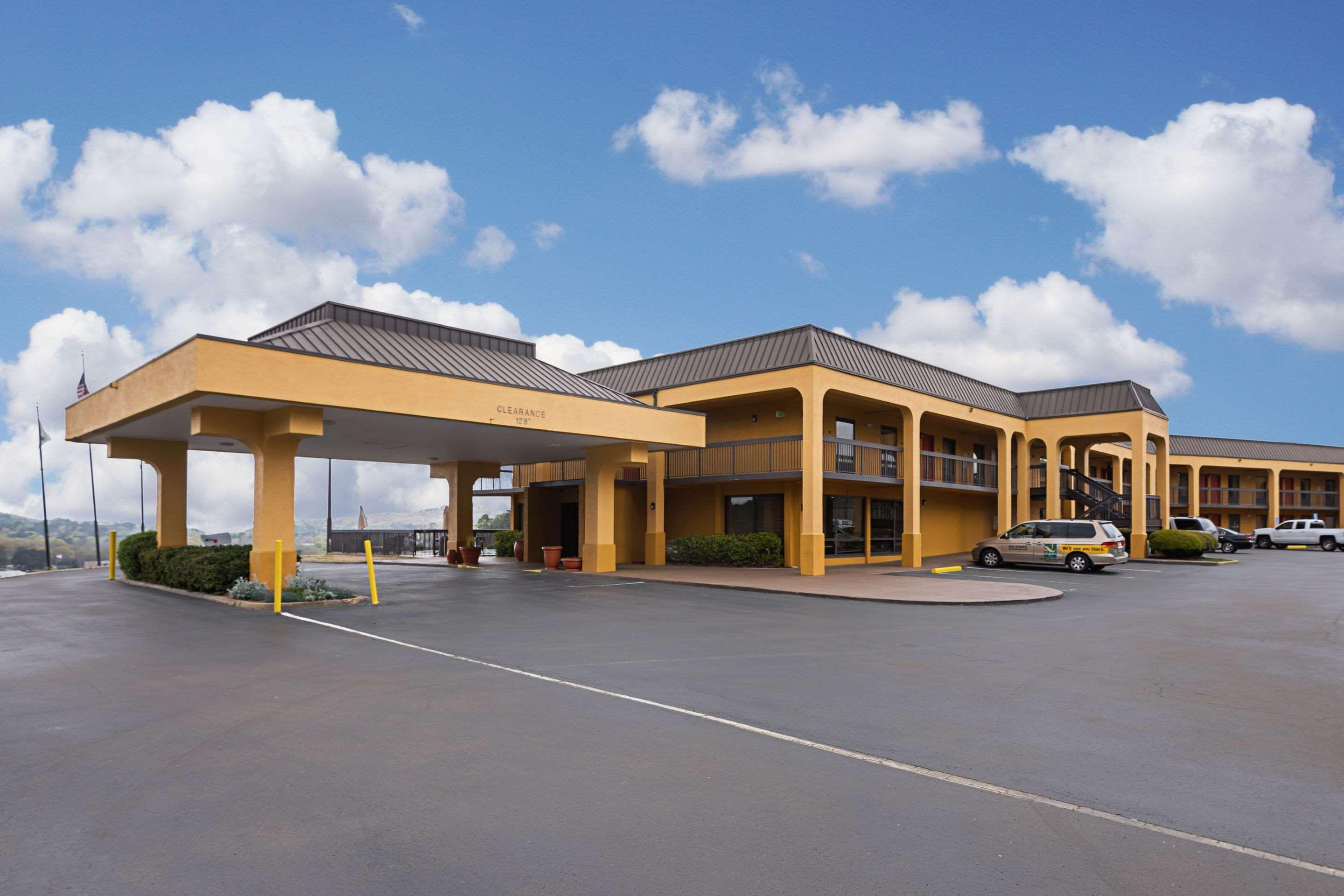 Quality Inn Airport - Southeast Irondale Exterior foto